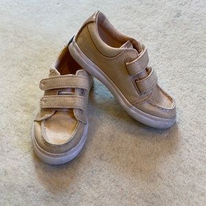 Sperry kids shimmer blush Velcro sneakers. Size 8 toddler